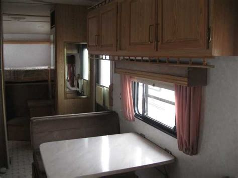 1992 Used Fleetwood Prowler 25 5h Fifth Wheel In Colorado Co