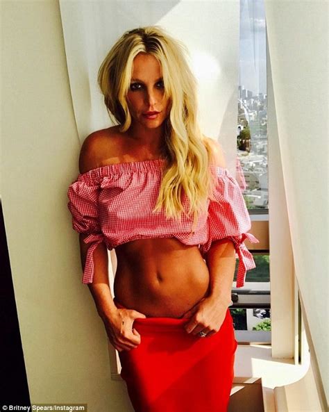 britney spears flashes toned abs on instagram fow 24 news