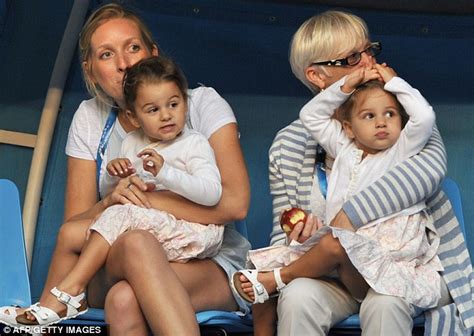 Federer had said last month he was prepared to skip tournaments to be with his wife. Federer's twins @ Australian Open 2012. From M. Thanks. - Tennis Planet.me
