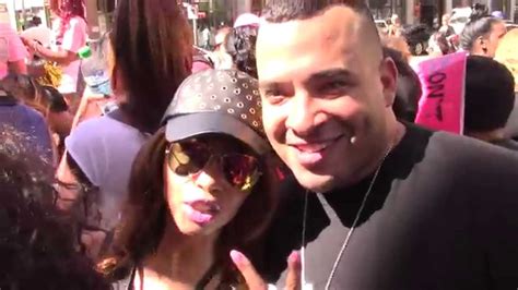 Blogger Jason Lee From Love And Hip Hop Hollywood Is Spotted At