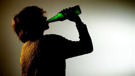 Binge Drinking Costs Taxpayer £49 Billion A Year Good Morning Britain