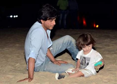 Cuteness Alert Little Abram Enjoying The Beach With Shah Rukh Khan View Pic Bollywood News