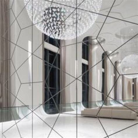 Mirrored Tiles Mirrorworld