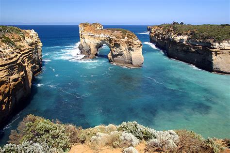 The Twelve Apostles Are Natures T To Victoria Australia Goway
