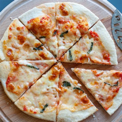 Authentic Neapolitan Pizza Recipe Your Guardian Chef