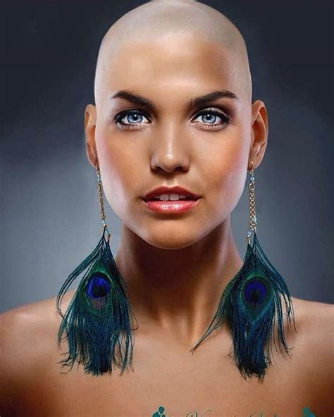 Pin By Marshall Eriksen On Kopasz L Nyok Bald Head Women Bald Hair