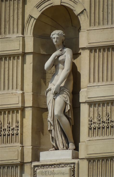 Photos Of Venus The Goddess Of Love Statue At The Louvre Page 416