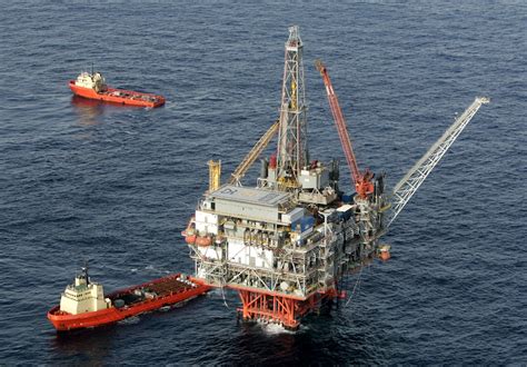 Oil Platforms Around The World Petronius Oil Platform