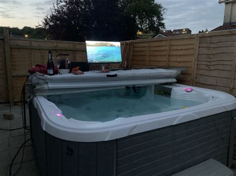 Dimension One Nautilus 7 Person Hot Tub Spa For Sale From United Kingdom
