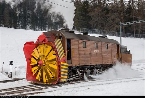 9213 Rhb Rhätische Bahn Xrot D At Pontresina Switzerland By Georg