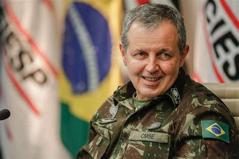 Quem é O General Tomás Miguel Ribeiro Paiva Novo Comandante Do Exército Única News Site De