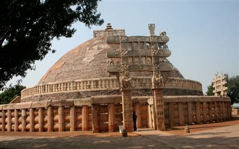 The Great Stupa At Sanchi Oldest Stone Structure In India