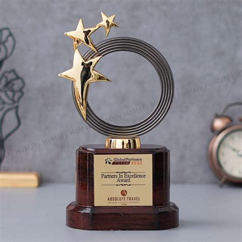 Customized Metal Trophy Golden Star Awards Customized Printed Awards