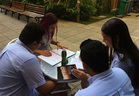 Conoce más dándole clic a ver preguntas frecuentes. Estudiantes y bebidas - La Cola de Rata