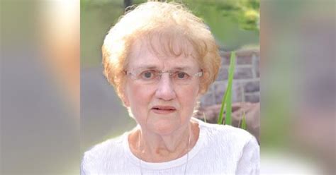 Dorothy Farrell Obituary Visitation Funeral Information