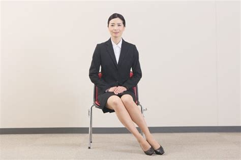 椅子の綺麗な座り方 女子編後編 大阪未来が変わる姿勢歩き方講師 古谷維久子