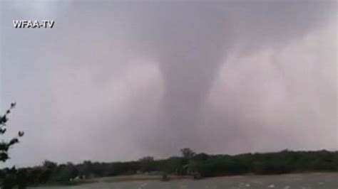 6 Dead After Tornadoes Rip Through North Texas Abc News