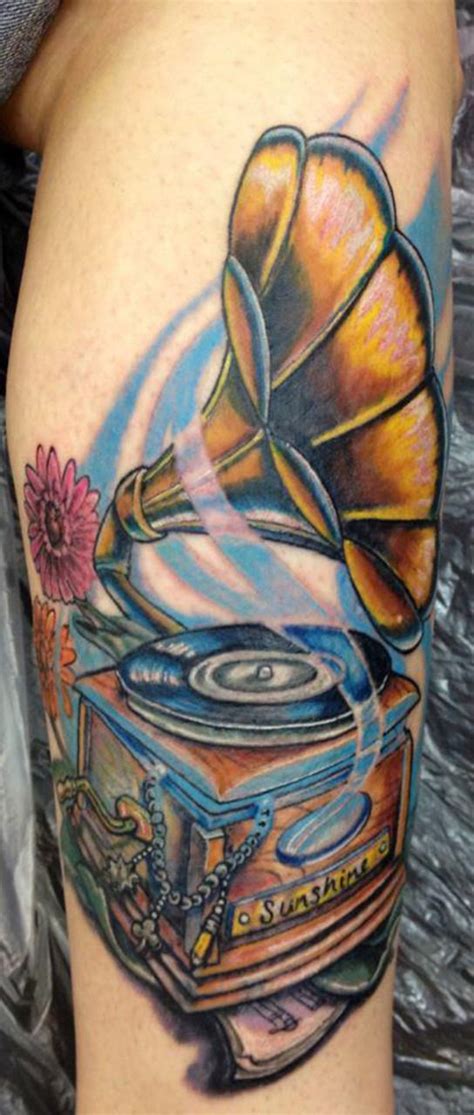 Pin By Shane Bywaters On Fashion Gramophone Tattoo Tattoo Models