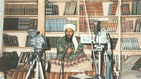 بالصور لقطات نادرة لزعيم تنظيم القاعدة السابق أسامة بن لادن Cnn Arabic