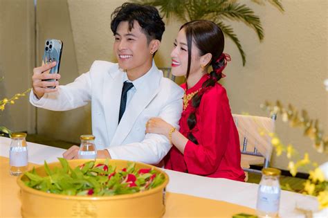 Nhìn lại loạt layout ấn tượng của cô dâu Puka trong 'series' đám cưới