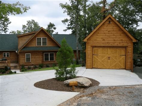 8 Log Cabin Garages Made From Logs And Timber Log Cabin Hub