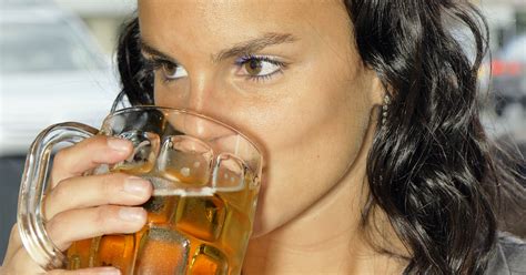 Binge Drinking Among Women Is Way Up But There S An Easy Solution ATTN