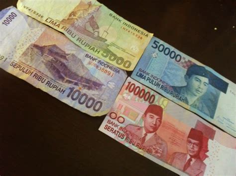 Pas oktober lalu 3000 rupiah. Medan 2014 Part 1: Tukaran RM (Ringgit Malaysia)-RP ...