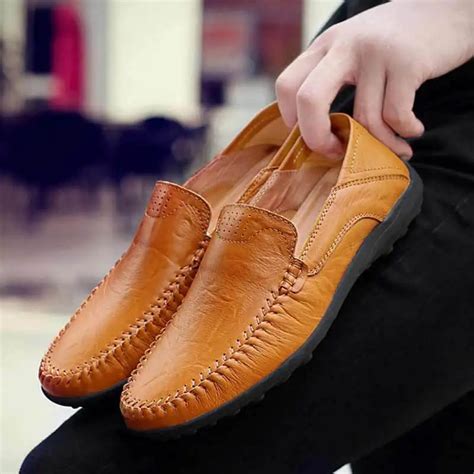 Brand Fashion Summer Style Soft Moccasins Men Loafers High Quality
