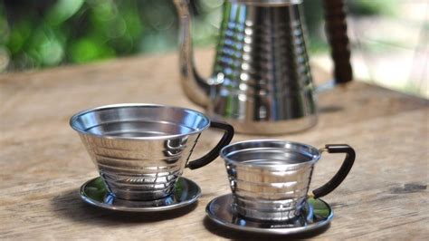 Kalita's restaurant offers european cuisine and live music at weekends. Kalita Wave Dripper Review | CoffeeorBust.com