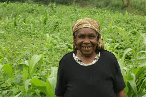 1 Florence Wambui In Her Farm Alliance For Science