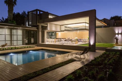 May 24, 2015 · jasa arsitek desain rumah mewah 2021 18 juni 2021. Single Story Modern House Design: House Sar by Nico van ...