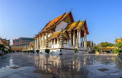 Wat Suthat Thep Wararam