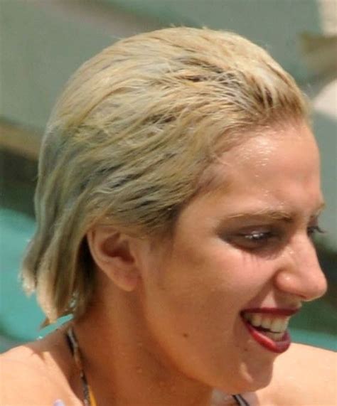 Lady gaga is a woman of numerous gifts. Wallpaper Millenium Era: lady gaga without makeup 2011