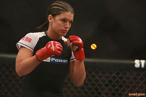 Gina Carano The Face Of Womens Mma€ Gina Carano Images Pictures