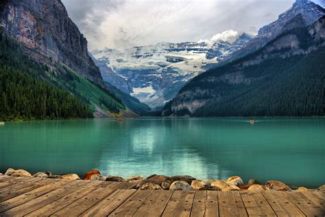 Photography Of Calm Water Near Mountain At Daytime Lake Louise Hd
