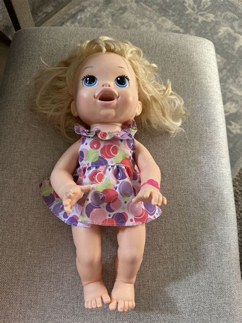 Baby Alive 2014 Hasbro Doll Poops Pees Blue Eyes Blonde Hair English