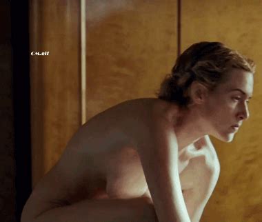 Kate Winslet Gifs On Giphy Kate Titanic Titanic Movie Facts Titanic My Xxx Hot Girl