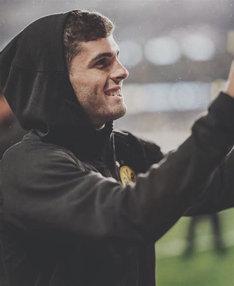 Christian Pulisic Girlfriend / Who Is Christian Pulisic S Girlfriend