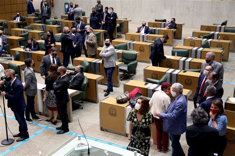 Proposta De Ajuste Fiscal Do Governo Do Estado é Aprovada Na Assembleia