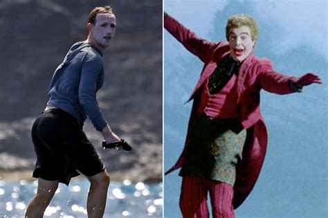 On sunday, july 19, photos of facebook founder and ceo mark zuckerberg surfing in hawaii with a face covered in sunscreen started circulating online and instantly became a meme. Mark Zuckerberg Surfing / Entertainment Break Here S A Real Picture Of Mark Zuckerberg Surfing ...