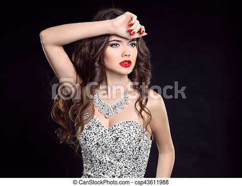 Makeup Fashion Woman Curly Hair Diamond Jewelry Set Portrait Of A Sexy Brunette Woman Model