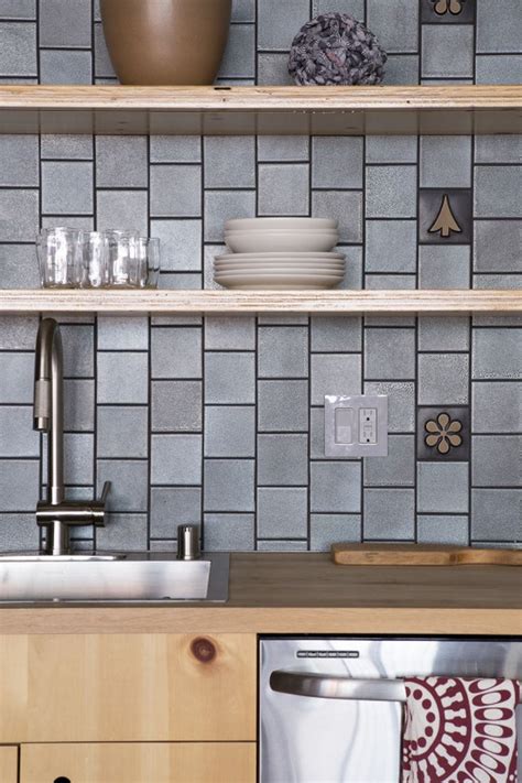 Stunning Geometric Backsplash Tile Kitchen Ideas 05 Modern Kitchen