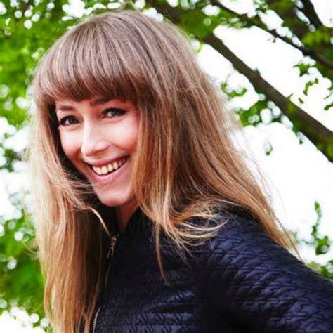 We would like to show you a description here but the site won't allow us. Johanna Guffens - Projektmanagerin Künstlermanagerin ...