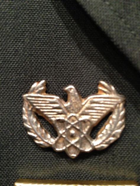 Old Us Army Pin Identification Request Army