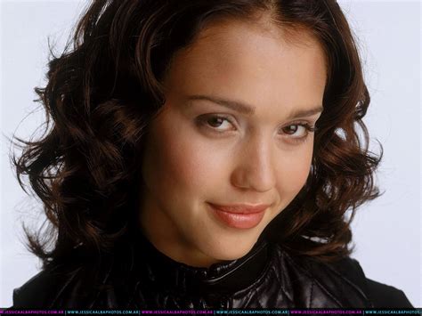 Nice Wallpapers Jessica Alba Mini Biography And Beautiful Wallpaper