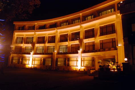 The Manu Maharani Hotel Nainital Rooms Rates Photos Reviews Deals