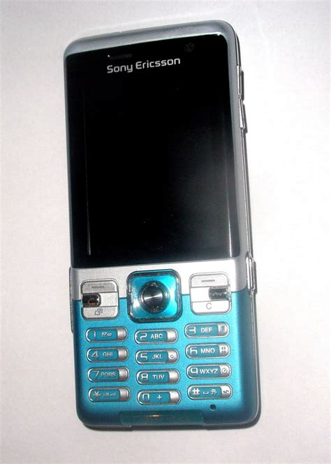 Most of the models have been released under multiple names, depending on region of release. Sony Ericsson C702 - Wikiwand