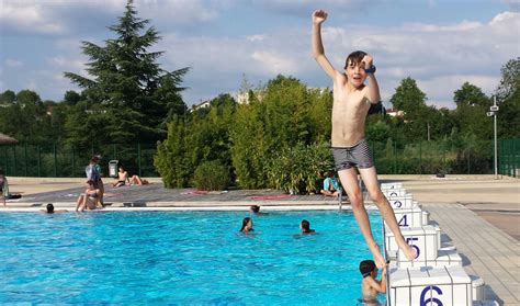 Public Pool Rules In France Require That Your Swimsuit Cannot Be