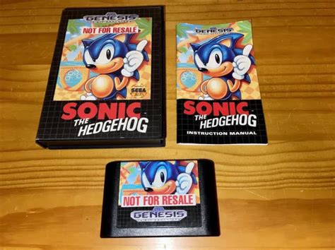 Sonic The Hedgehog Video Game Complete Cartridge And Manual Sega Genesis