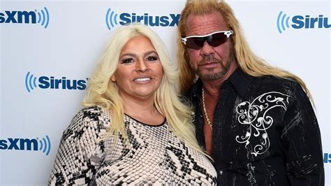 Et Online Bachelor Beth Chapman Dog The Bounty Hunters Wife Dead At